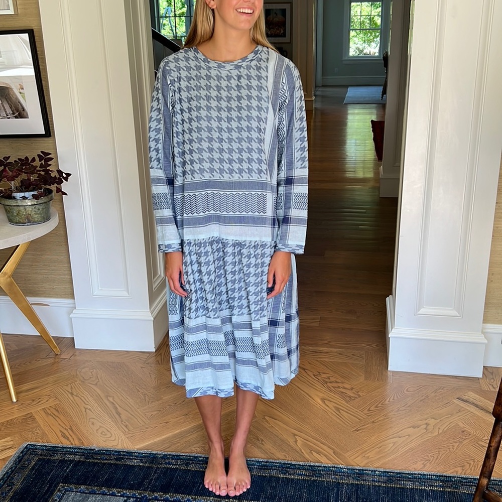 Cecille Copenhagen shift dress